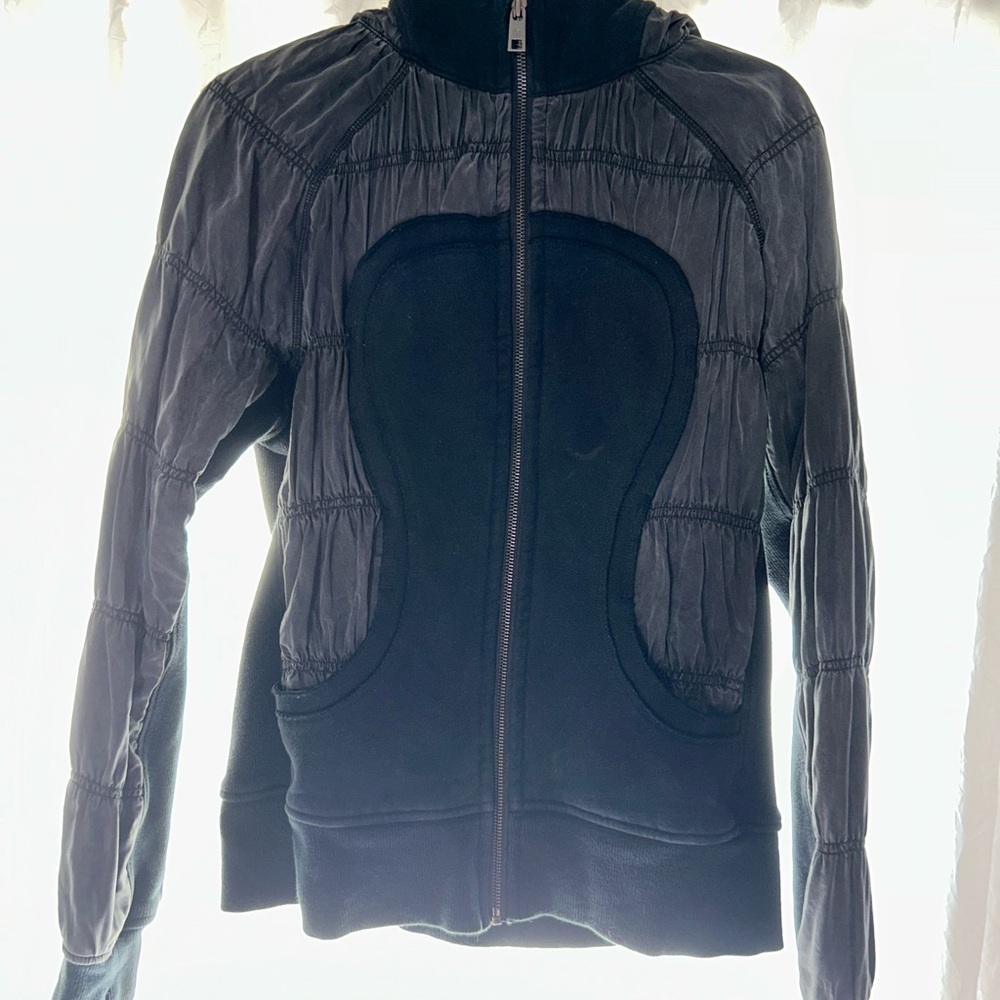 Lululemon Special Edition Ruched Tencel Scuba Jacket Discontinued